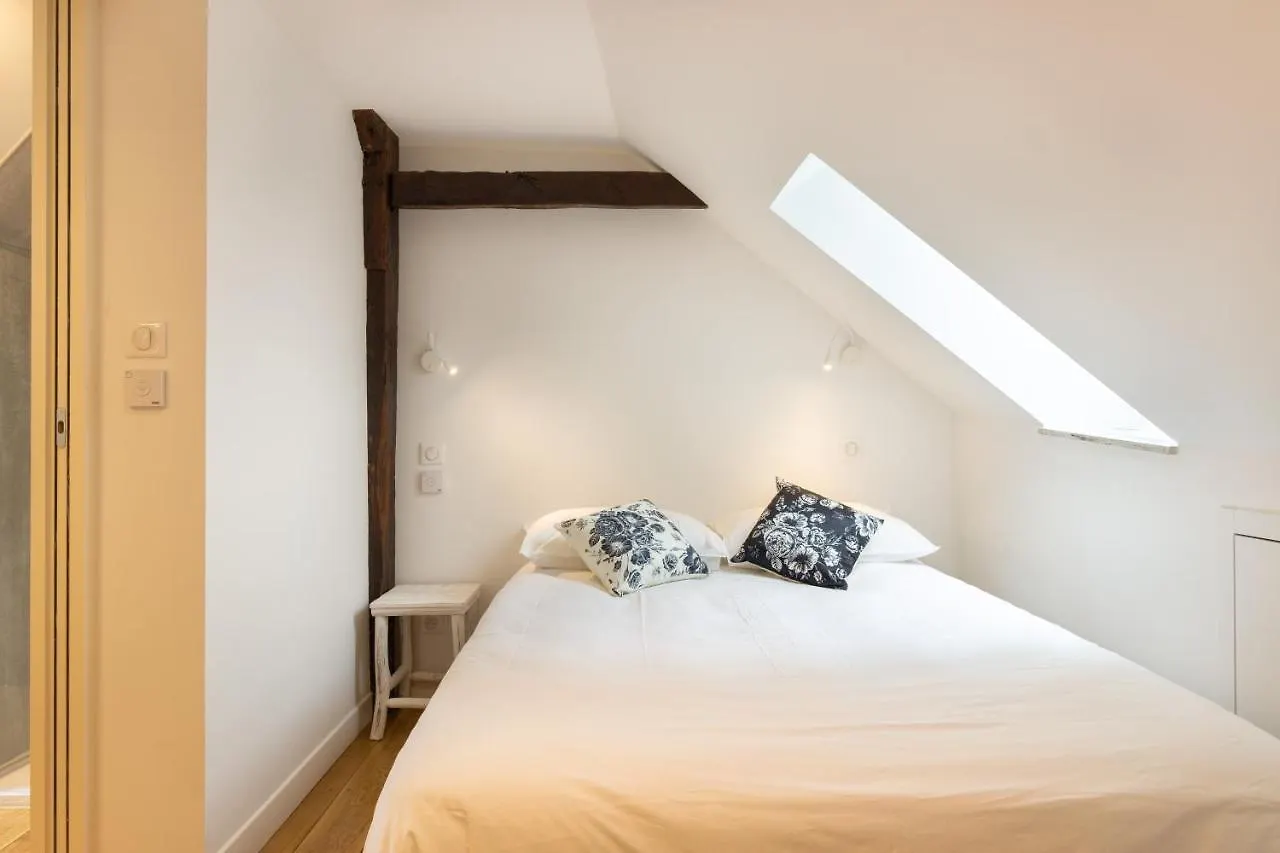 Apartment Appartement R3 T2 Rodez Centre Historique